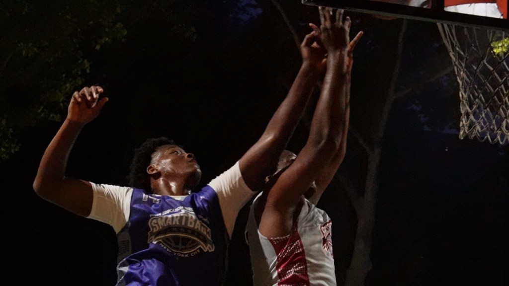 Smartball Classic Opening Night Thriller: Hayes edges Eagle Brooklyn&nbsp;59-58